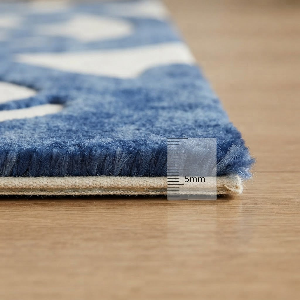 Tapis bleu abstrait